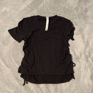 Lululemon top